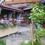 Wannenhof Romantik By Interhome